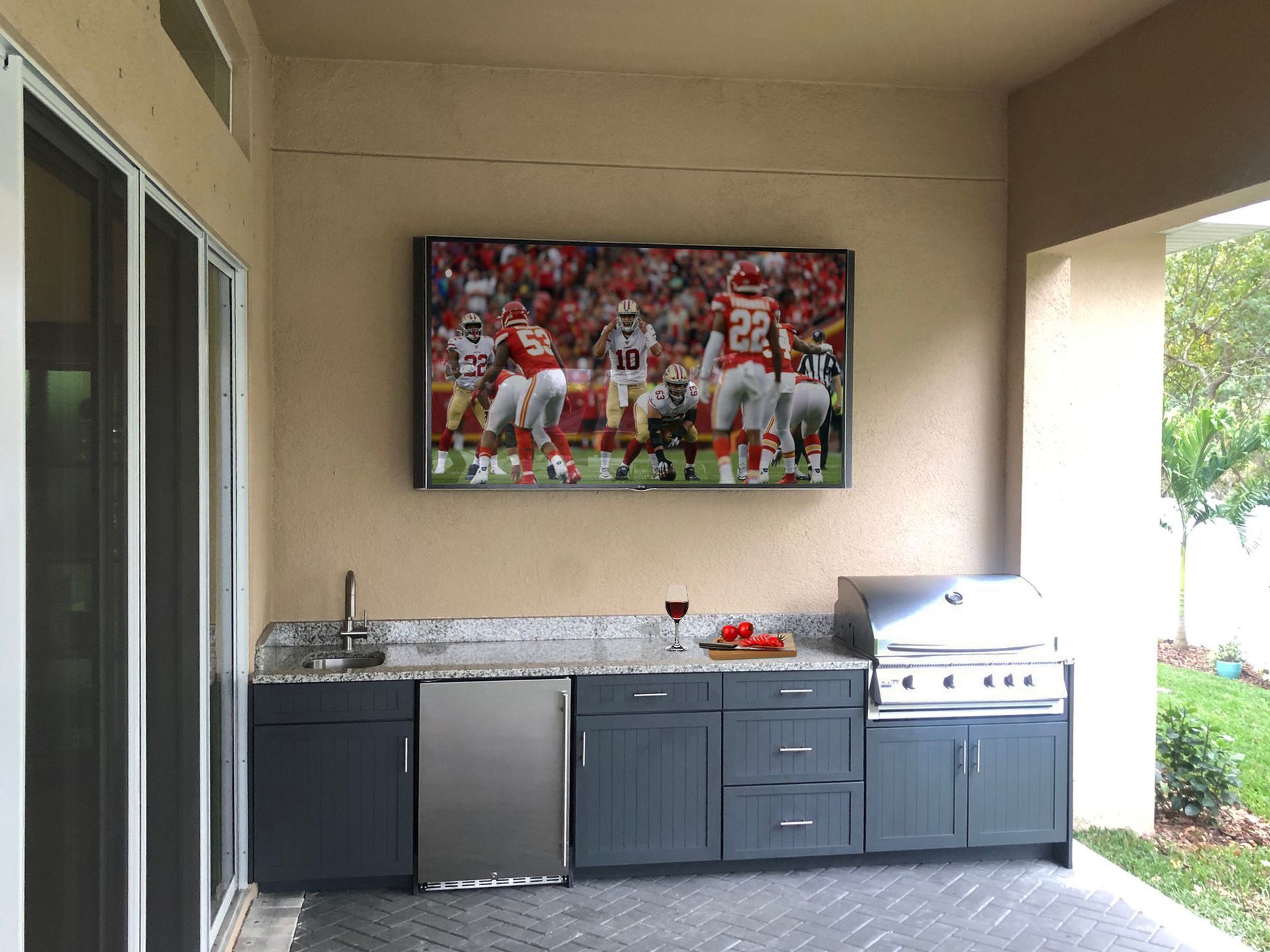 Completed Synergy outdoor kitchen with premium grill